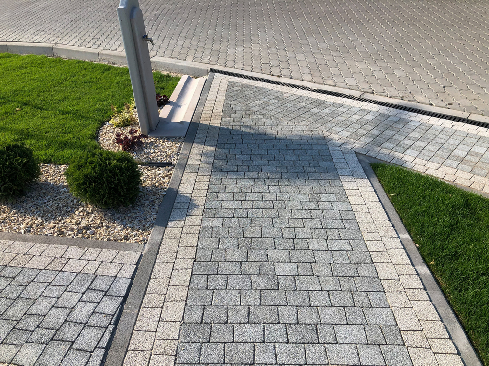Expert patio repair and replacement Expert patio repair and replacement team to determine the best solution for residential concrete needs, delivering professional results across Central Florida